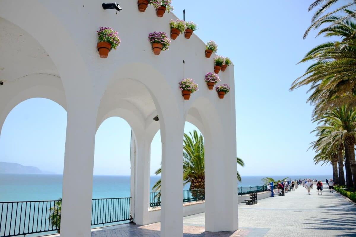 Hernan Cortes Nerja Exterior photo